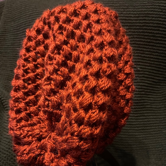 Crochet slouch hat - Picture 2 of 2